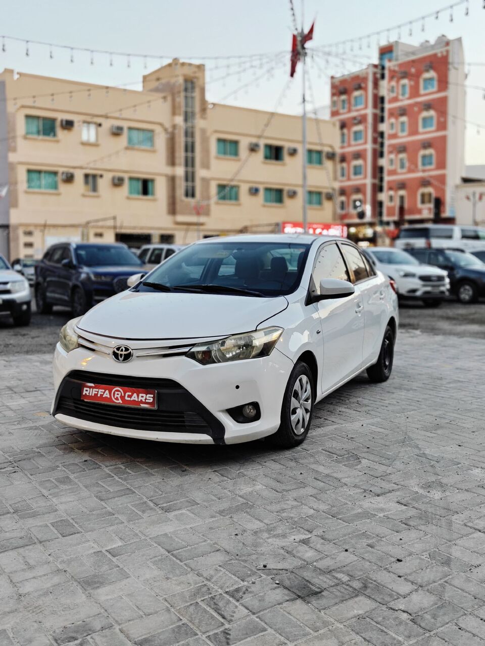 Manama, Vehicles, Cars & Trucks , BHD 2800,  Toyota Yaris GR,  2017,  Automatic,  200000 KM,  TOYITA YARIS MODEL