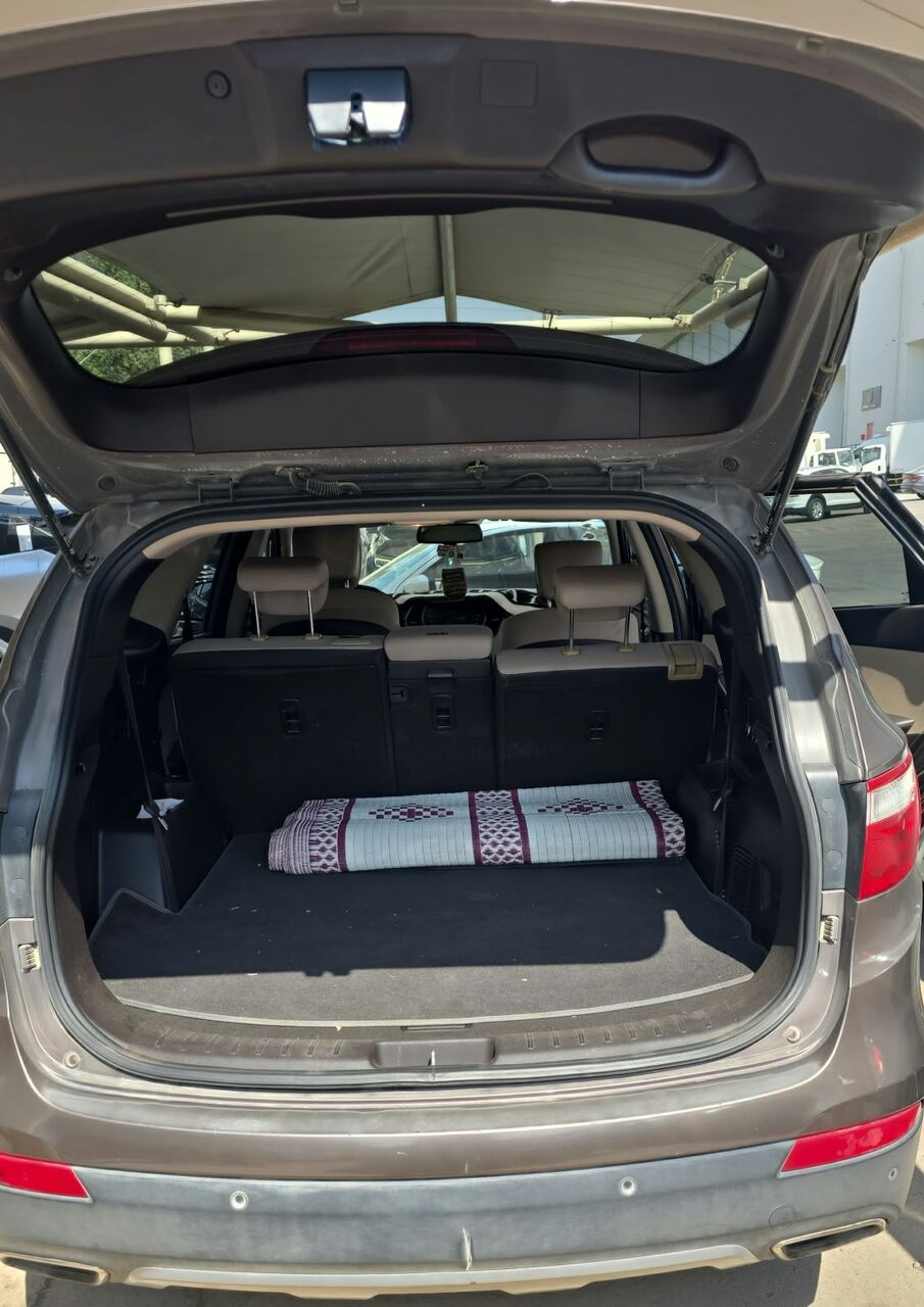 Riyadh, Vehicles, Cars & Trucks , SAR 45000,  Hyundai Santa Fe,  2014,  Automatic,  184000 KM,