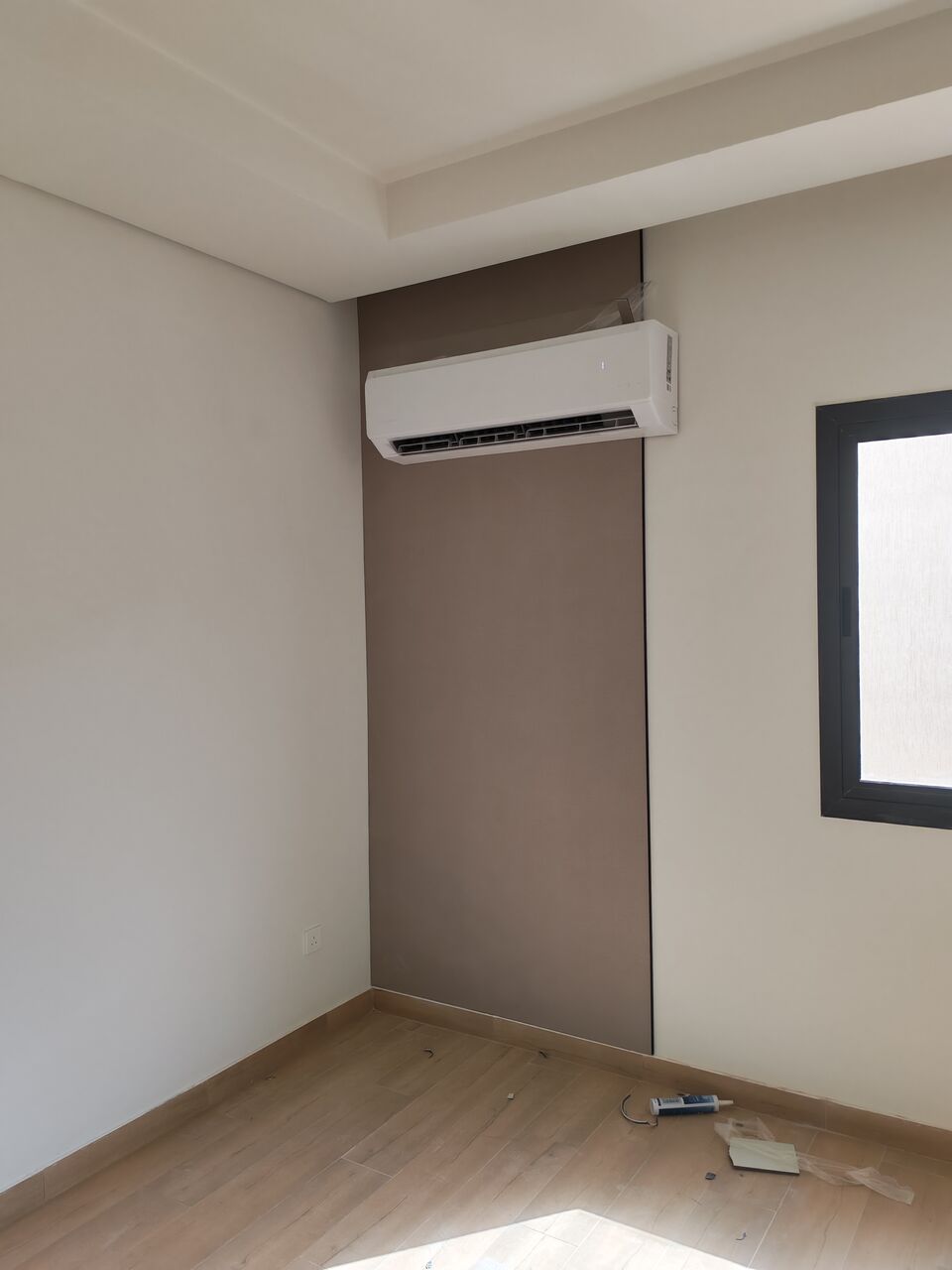 Riyadh, Interior Design, Professional Painter & Wall Decorator Available