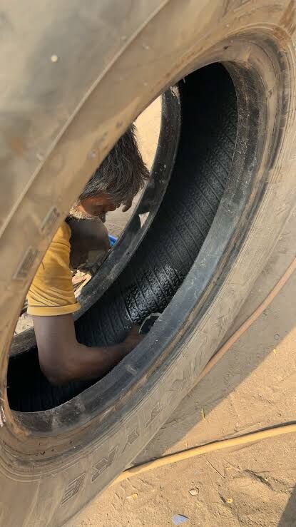 Jubail, Jobs, Tyer Man