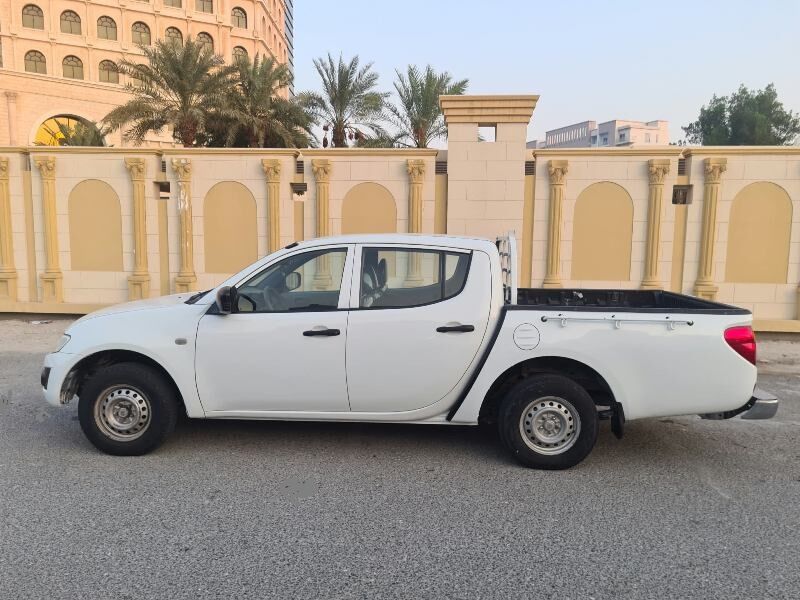 Bilad Al Qadeem, Vehicles, Cars & Trucks , BHD 2300,  Mitsubishi L 200,  2011,  Automatic,  266000 KM,   DOUBLE CABIN PICK UP FOR SALE
