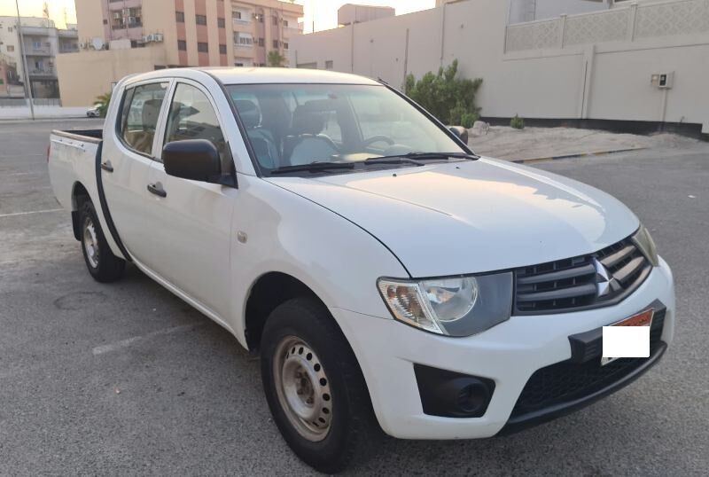 Bilad Al Qadeem, Vehicles, Cars & Trucks , BHD 2300,  Mitsubishi L 200,  2011,  Automatic,  266000 KM,   DOUBLE CABIN PICK UP FOR SALE