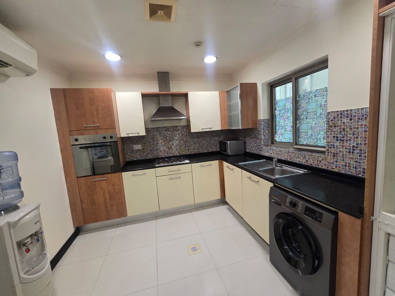 Adliya, Apartments, Flats, Houses & Villas, BHD 360/month,  Furnished,  2 BR,  Beautiful/Spacious/Family Apartment