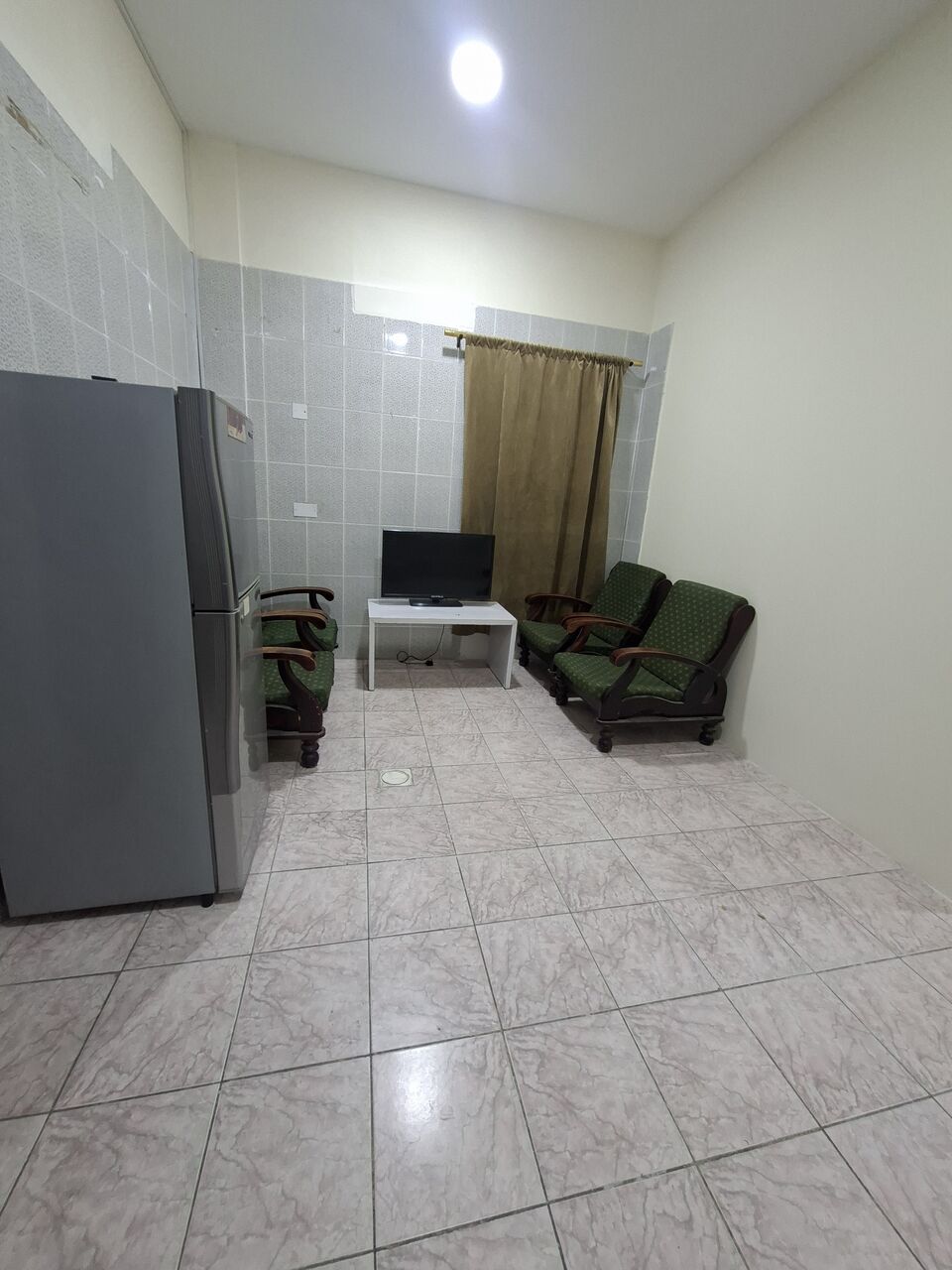 Gudaibiya, Apartments, Flats, Houses & Villas, BHD 190/month,  Furnished,  1 BR,  Fully Furnished 1 Bhk With Unlimited Ewa In Gudaibiya,Neat & Clean Flat @ 35547951