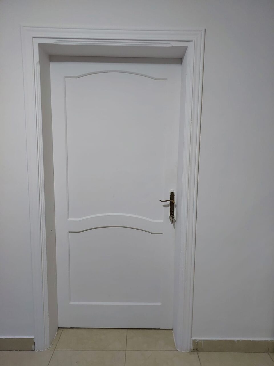 Jeddah, Apartments, Flats, Houses & Villas, SAR 1000/month,  2 BR,  One Room For Rent