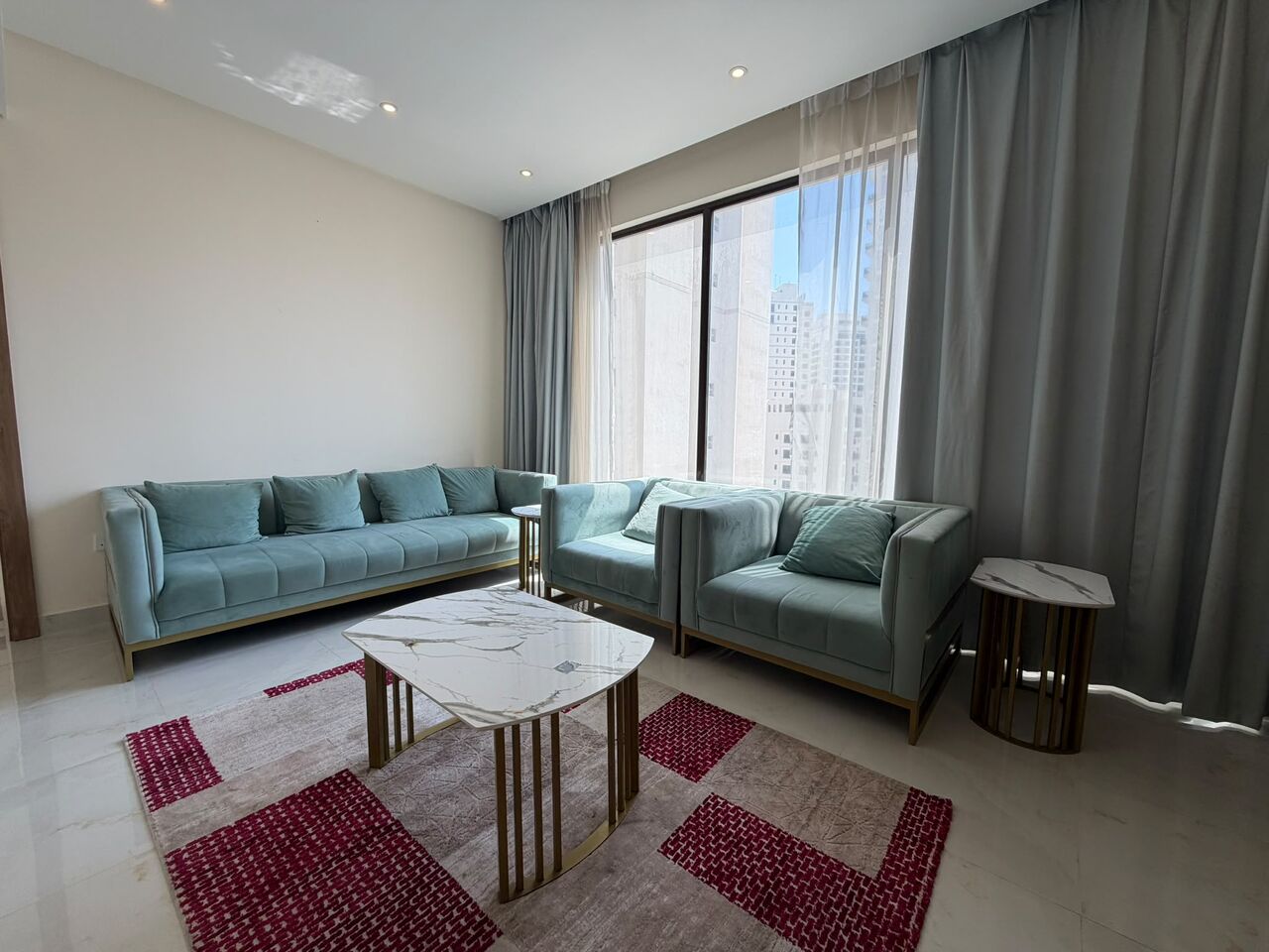 Juffair, Apartments, Flats, Houses & Villas, BHD 380/month,  Furnished,  2 BR,  Apartment For Rent In Juffair