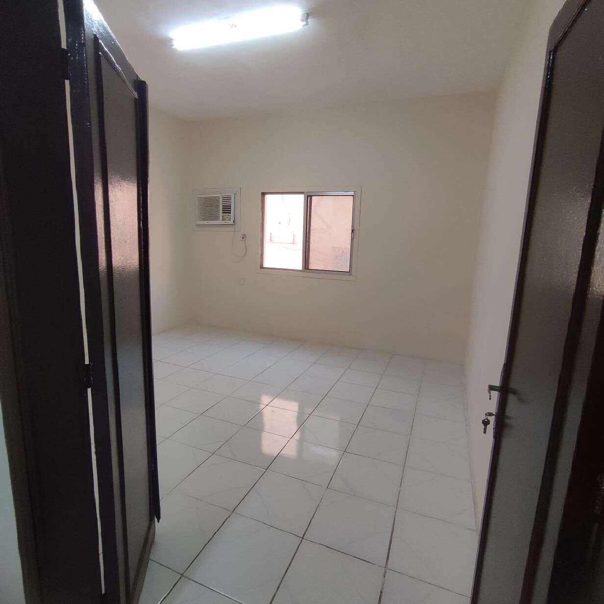Al Wizarat, Rooms for Rent, SAR 1300/month,  Room Available For Bachelor Or Small Family