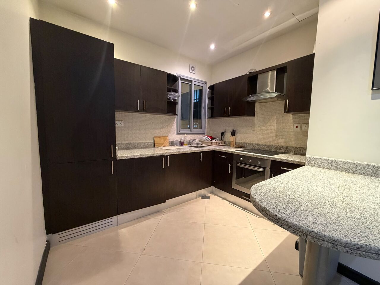 Juffair, Apartments, Flats, Houses & Villas, BHD 280/month,  Furnished,  1 BR,  Apartment For Rent In Juffair | Spacious Hall | Pool & Gym