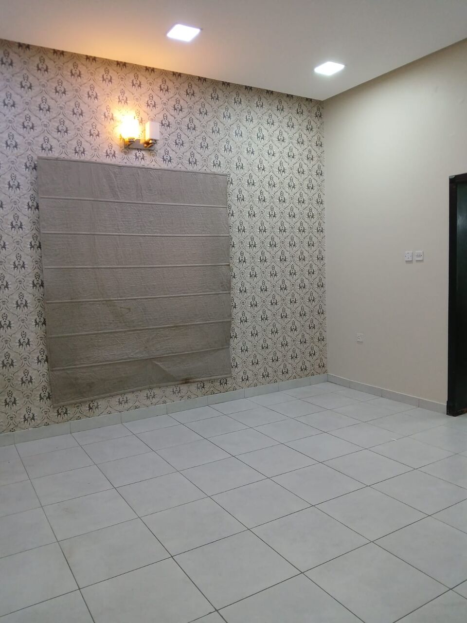 Tubli, Apartments, Flats, Houses & Villas, BHD 220/month,  2 BR,  Semi Furnished Apartment Available In Tubli Without EWA (Tubli 01)