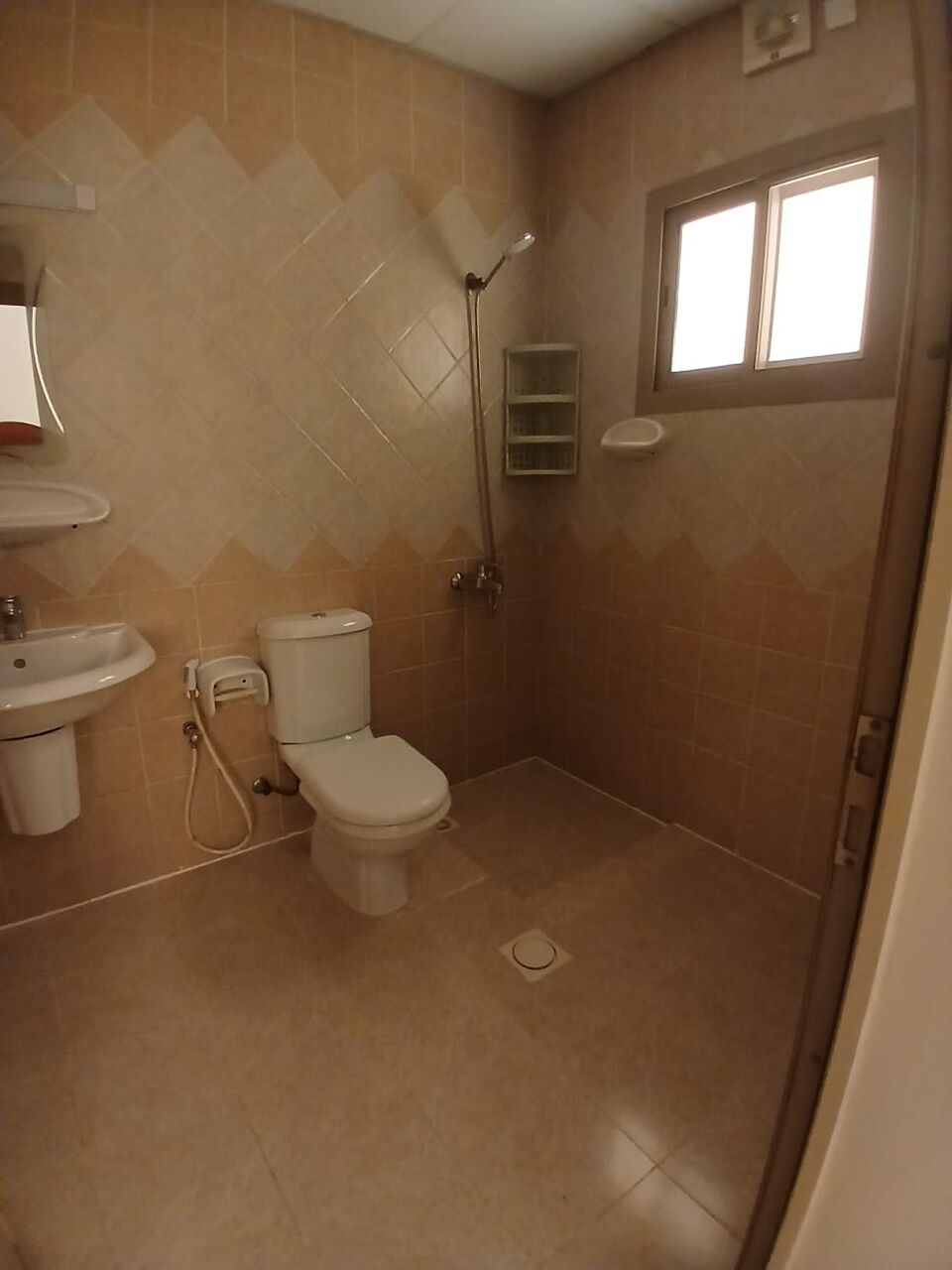Tubli, Apartments, Flats, Houses & Villas, BHD 250/month,  2 BR,  Fully Furnished Apartment Available In Tubli Without EWA (Tubli 02)