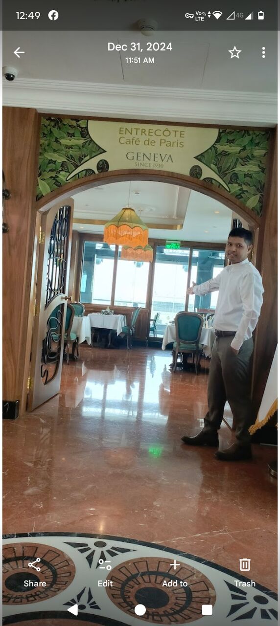 Jeddah, Job Seekers, I Am Looking For Job . I Have Experience As A Waiter 4 Year  Enter Cote Cafe De Paris  Ri