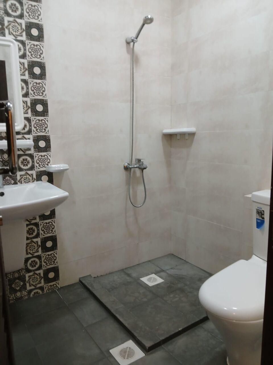 Tubli, Apartments, Flats, Houses & Villas, BHD 220/month,  1 BR,  Fully Furnished Apartment Available In Tubli With EWA (Tubli 04)