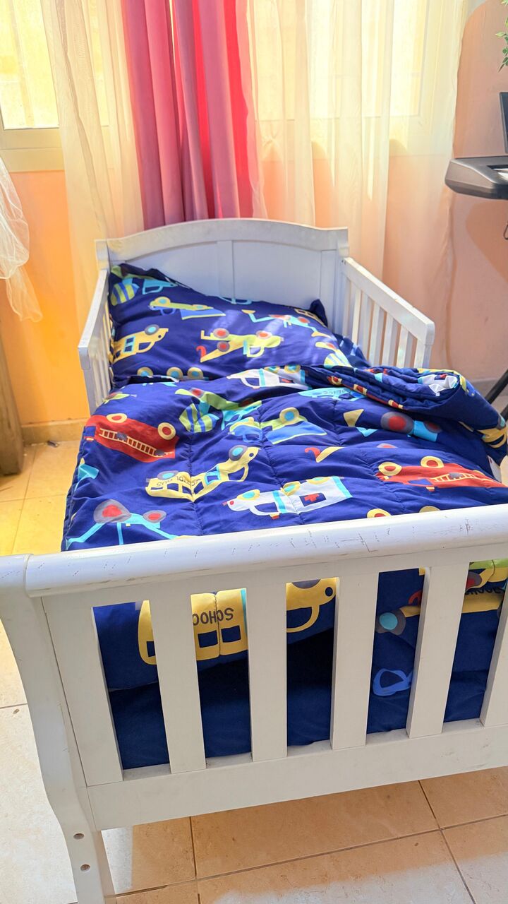 Dammam, Furniture, SAR 750,  Complete Bed Set (1 Double Bed+Matress & 1 Childred Bed+Matress)