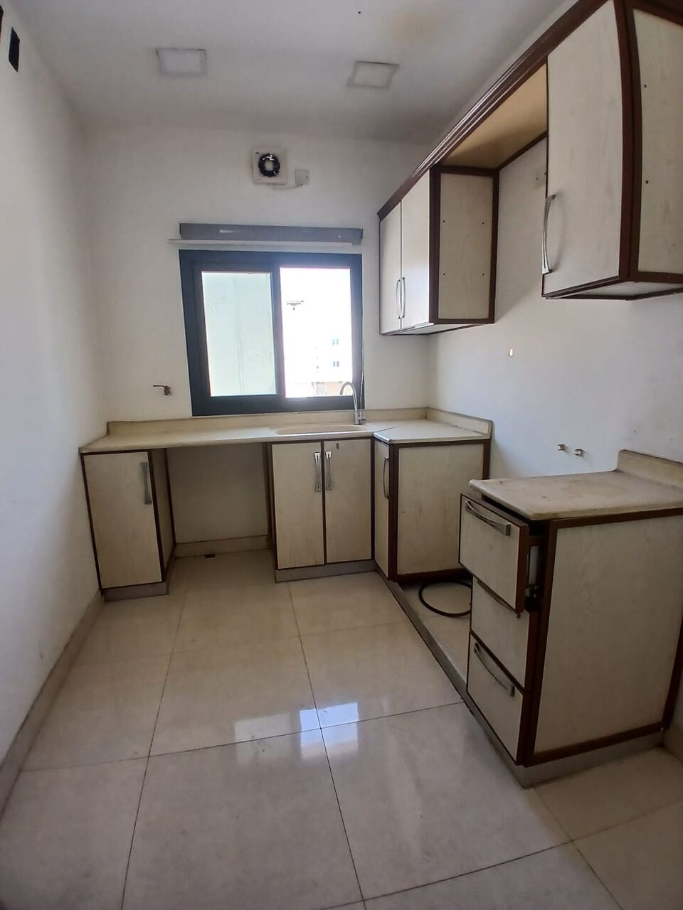 Tubli, Apartments, Flats, Houses & Villas, BHD 180/month,  1 BR,  Semi Furnished Apartment Available In Tubli With EWA (Tubli 05)