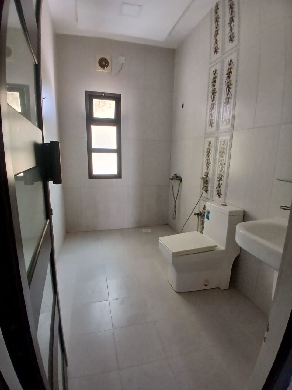 Tubli, Apartments, Flats, Houses & Villas, BHD 180/month,  1 BR,  Semi Furnished Apartment Available In Tubli With EWA (Tubli 05)