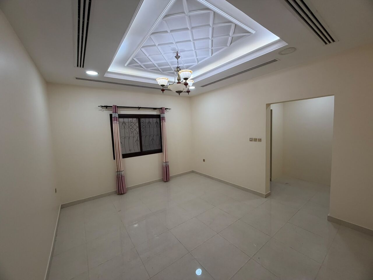 Tubli, Apartments, Flats, Houses & Villas, BHD 250/month,  3 BR,  Semi Furnished Apartment Available In Tubli Without EWA (Tubli 06)