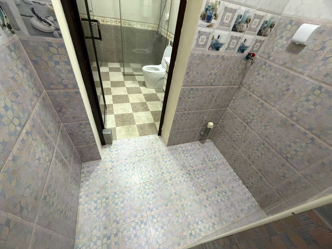 Tubli, Apartments, Flats, Houses & Villas, BHD 250/month,  3 BR,  Semi Furnished Apartment Available In Tubli Without EWA (Tubli 06)
