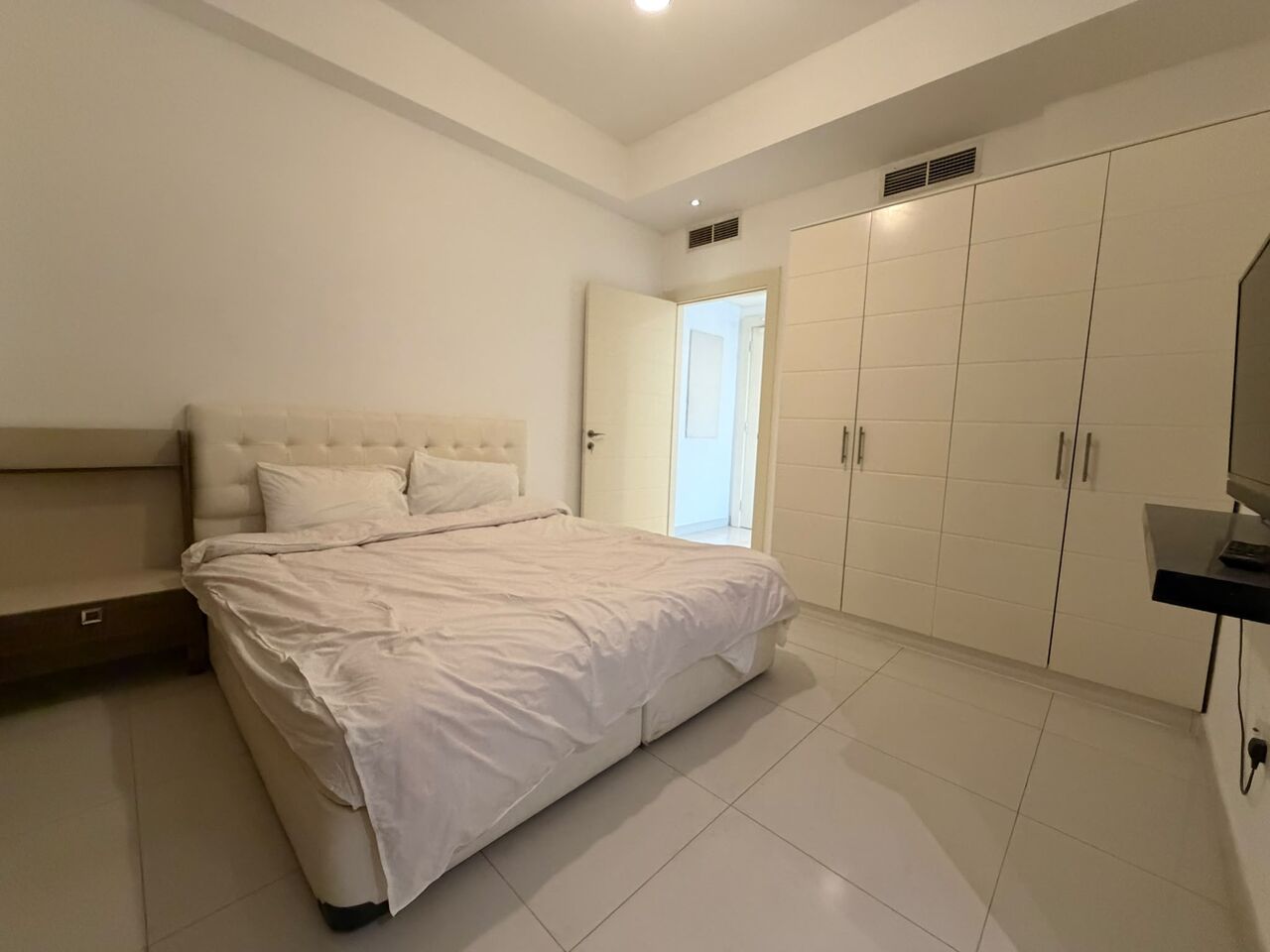 Juffair, Apartments, Flats, Houses & Villas, BHD 500/month,  Furnished,  3 BR,  Duplex APARTMENT For Rent In Juffair | Premium Facilities | EWA Included