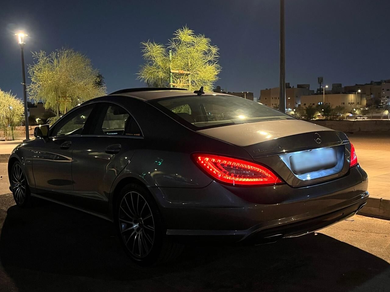 Riyadh, Vehicles, Cars & Trucks , SAR 49500,  Mercedes-Benz 350,  2012,  Automatic,  304000 KM,  Mercedes Benz CLS 350 V6  Full Option  Excellent Condition