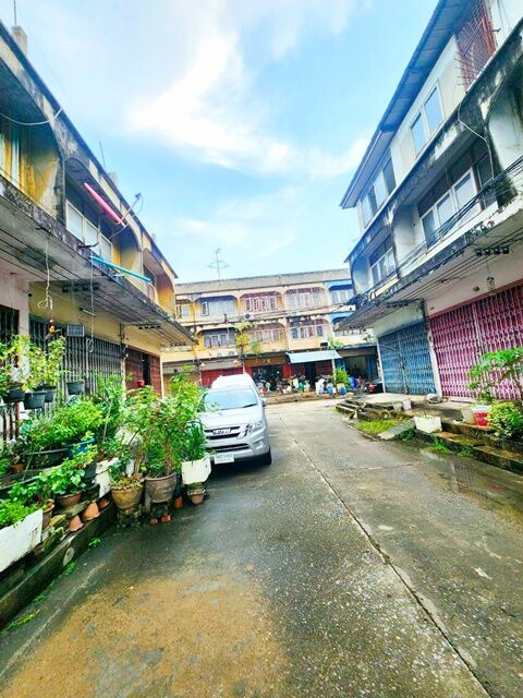 Bangkok, Villas, THB 16998,  19 Sq. Feet,  ให้เช่าอาคารโกดัง 3 ชั้น ซ.สุขุมวิท 50-58 6