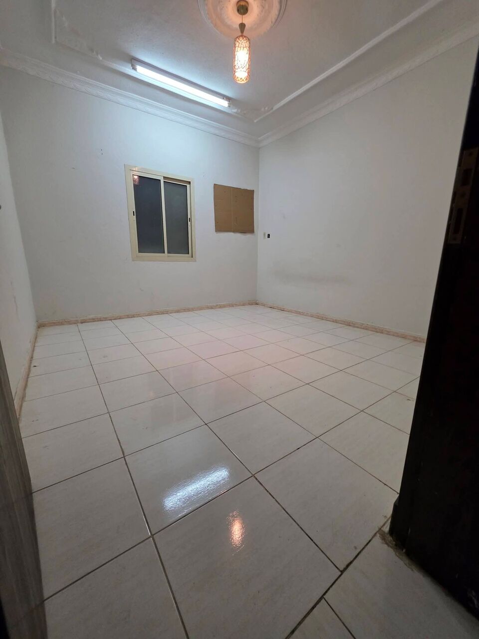 Thuqbah, Apartments, Flats, Houses & Villas, 2 BR,  FAMILY APARTMENT FOR RENT Layout: 2 Bedrooms + Living Room + 2 Bathrooms + Kitchen 🏢 Read
