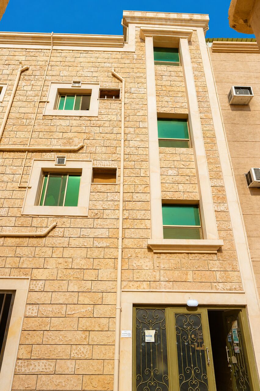 Jubail, Apartments, Flats, Houses & Villas, 2 BR,  2-Bedroom Apartments For Bachelors - Near Gold Market, Jubail (16 Units)