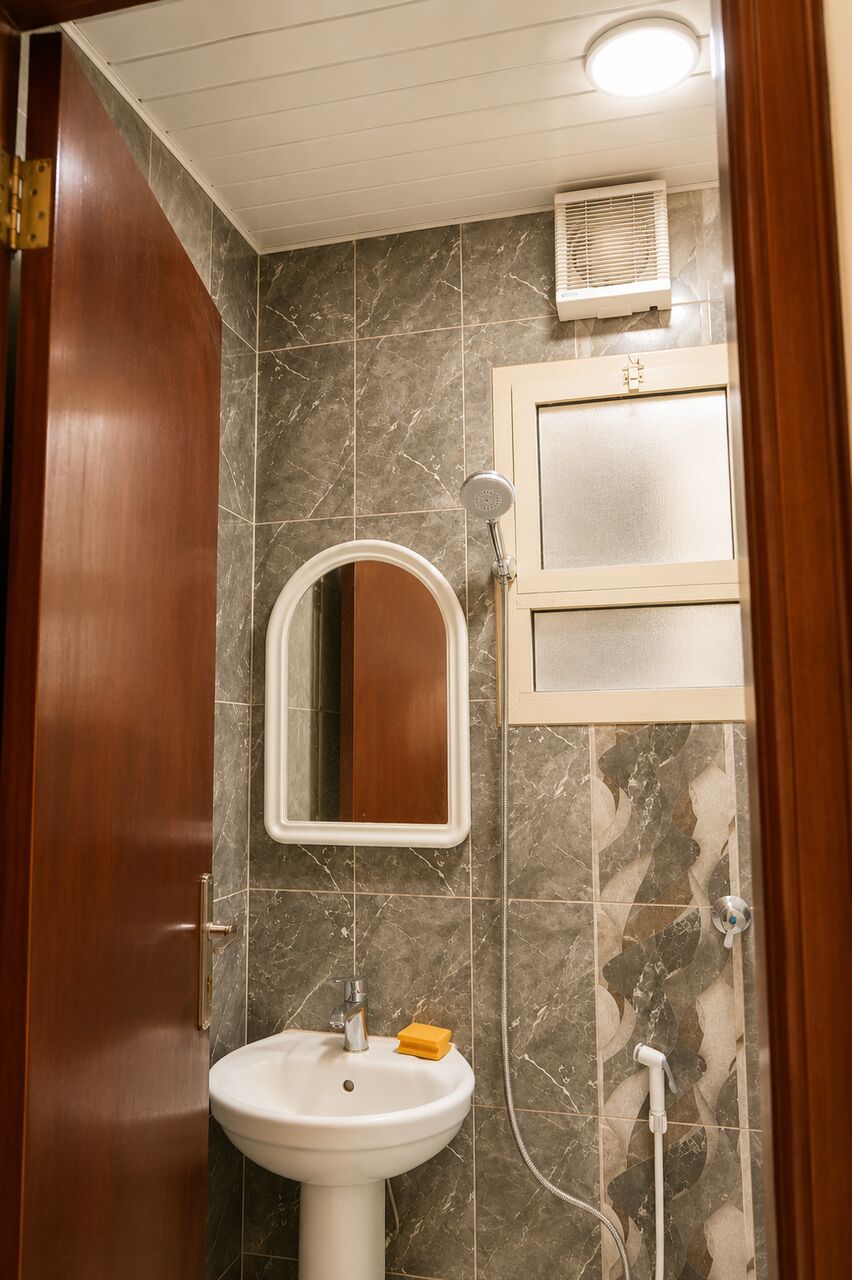 Jubail, Apartments, Flats, Houses & Villas, 2 BR,  2-Bedroom Apartments For Bachelors - Near Gold Market, Jubail (16 Units)