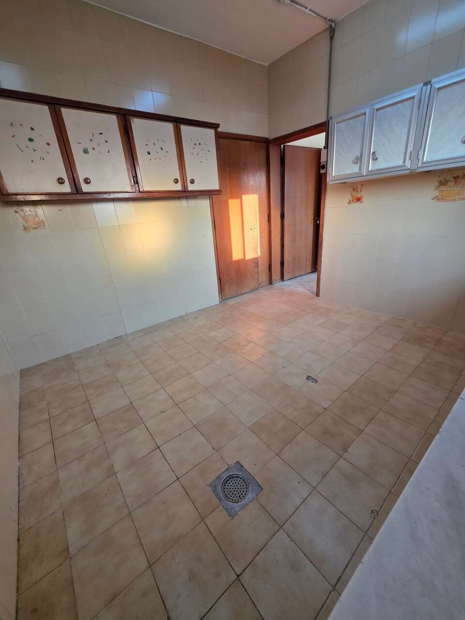 Khobar, Apartments, Flats, Houses & Villas, 4 BR,  2 FAMILY APARTMENTS FOR RENT Layout: 4 Bedrooms + Living Room 2 Bathrooms Kitchen Balcony