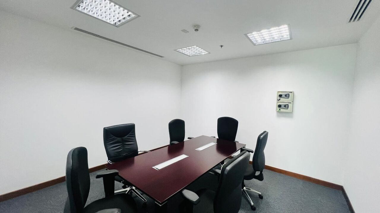 Manama, Offices, BHD 1200,  200 Sq. Meter,  LUXURY FURNISHED OFFICE FOR RENT | BAHRAIN FINANCIAL HARBOUR | READY TO MOVE