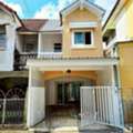 THB 1690000,  2 BR,  18 Sq. Feet,  ขายด่วน! ทาวน์เฮ้าส์ 2 ชั้น หมู่บ้าน