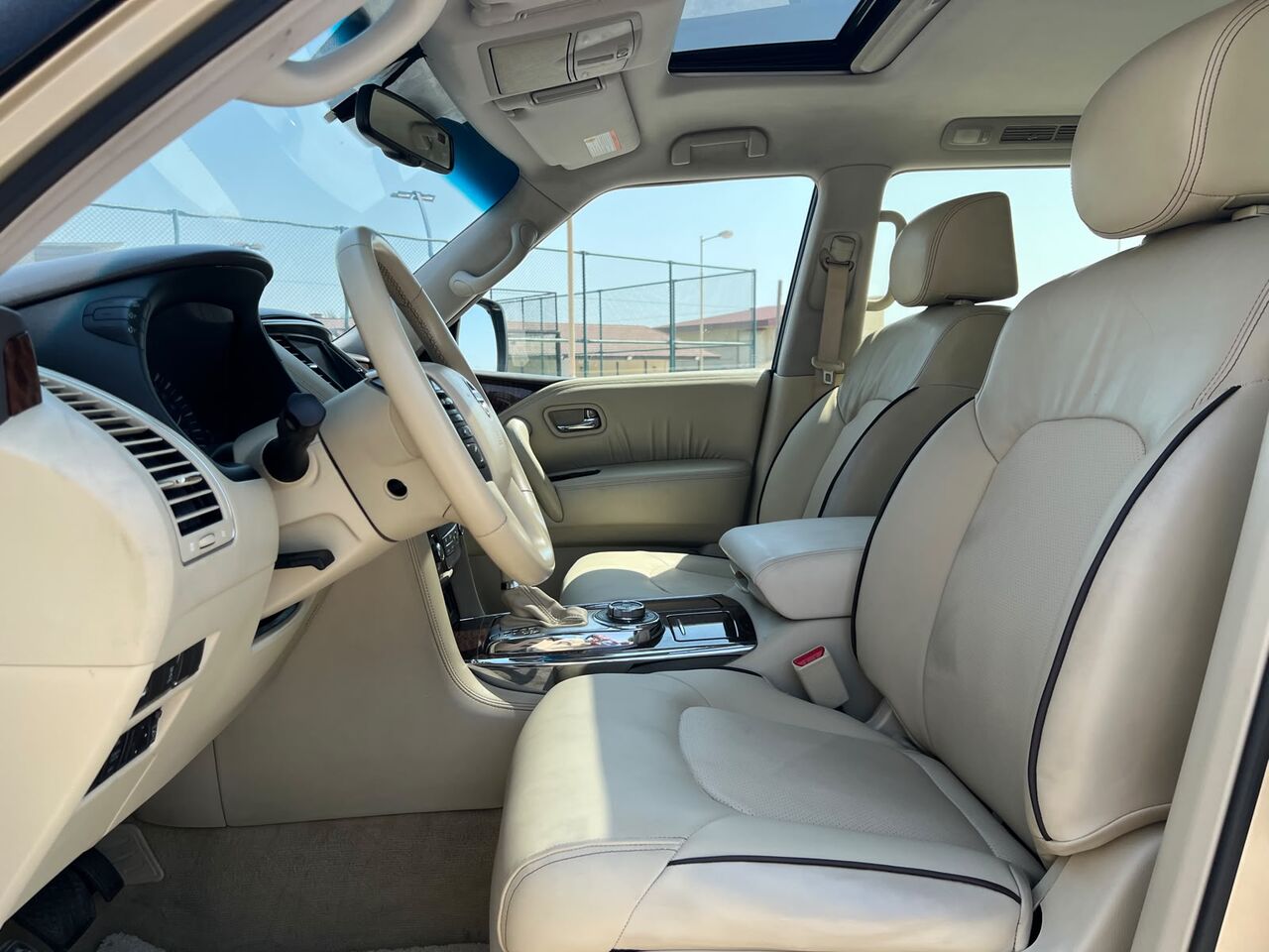 East Riffa, Vehicles, Cars & Trucks , BHD 4900,  NISSAN PATROL SE,  2012,  Automatic,  266000 KM,   MODEL  FOR SALE