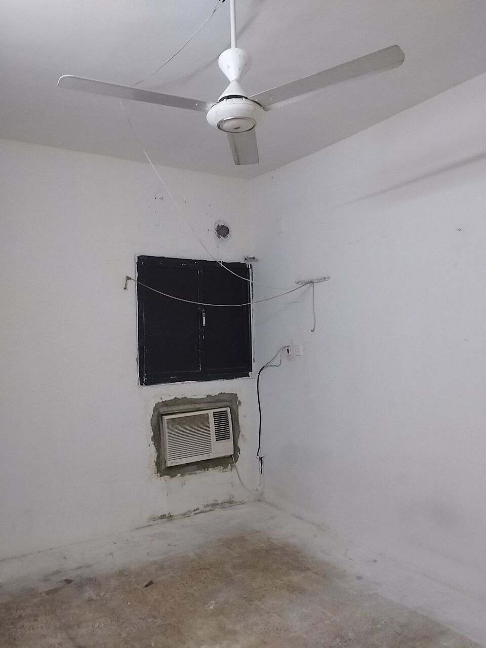 Riyadh, Rooms for Rent, SAR 535/month,  A NEAT & CLEAN CHEEP ROOM AVAILBLE FOR RENT