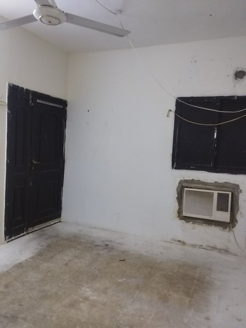 Riyadh, Rooms for Rent, SAR 535/month,  A NEAT & CLEAN CHEEP ROOM AVAILBLE FOR RENT