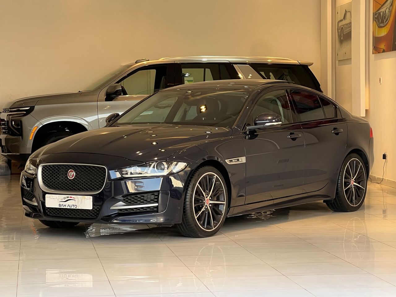 East Riffa, Vehicles, Cars & Trucks , BHD 3950,  Jaguar XE R SPORT,  2016,  Automatic,  115000 KM,   MODEL  FOR SALE