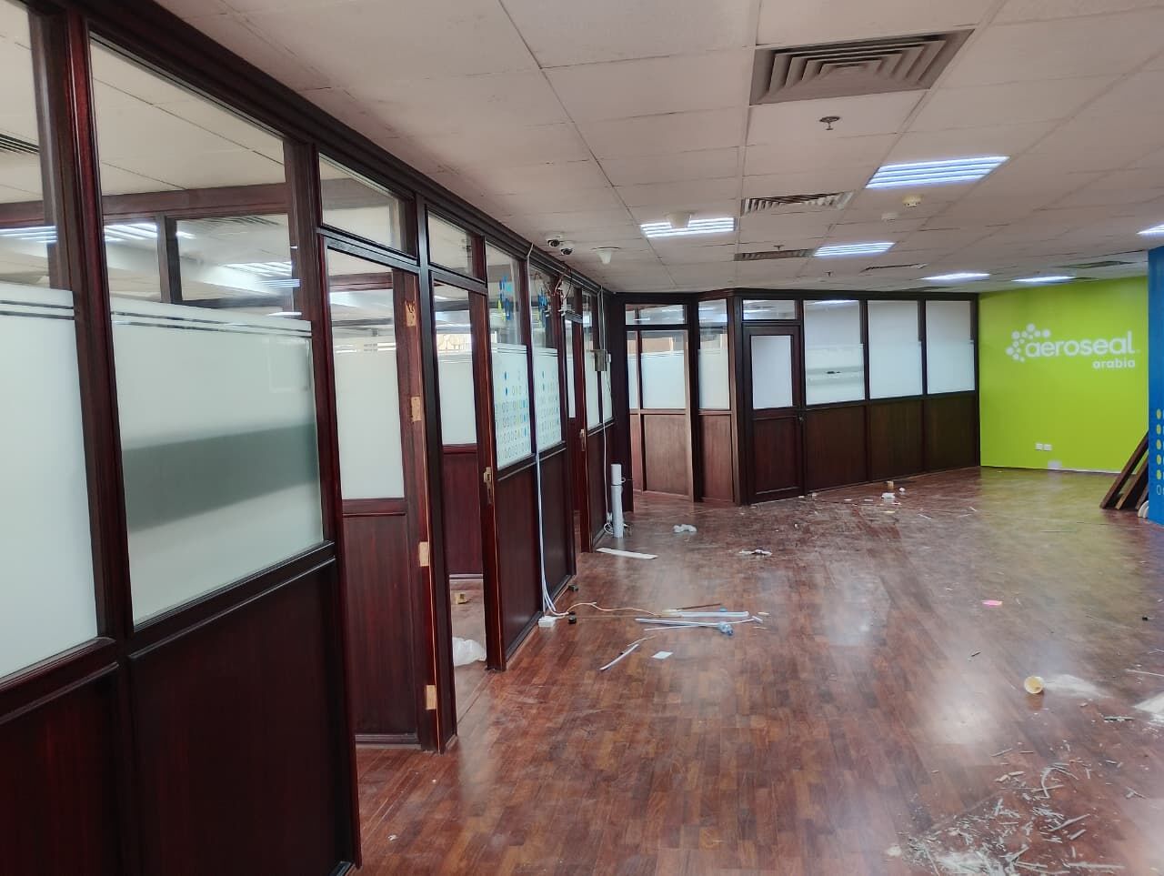 Riyadh, Furniture, USED WOODEN OFFICE PARTITIONS FOR SALE &ndash; RIYADH
