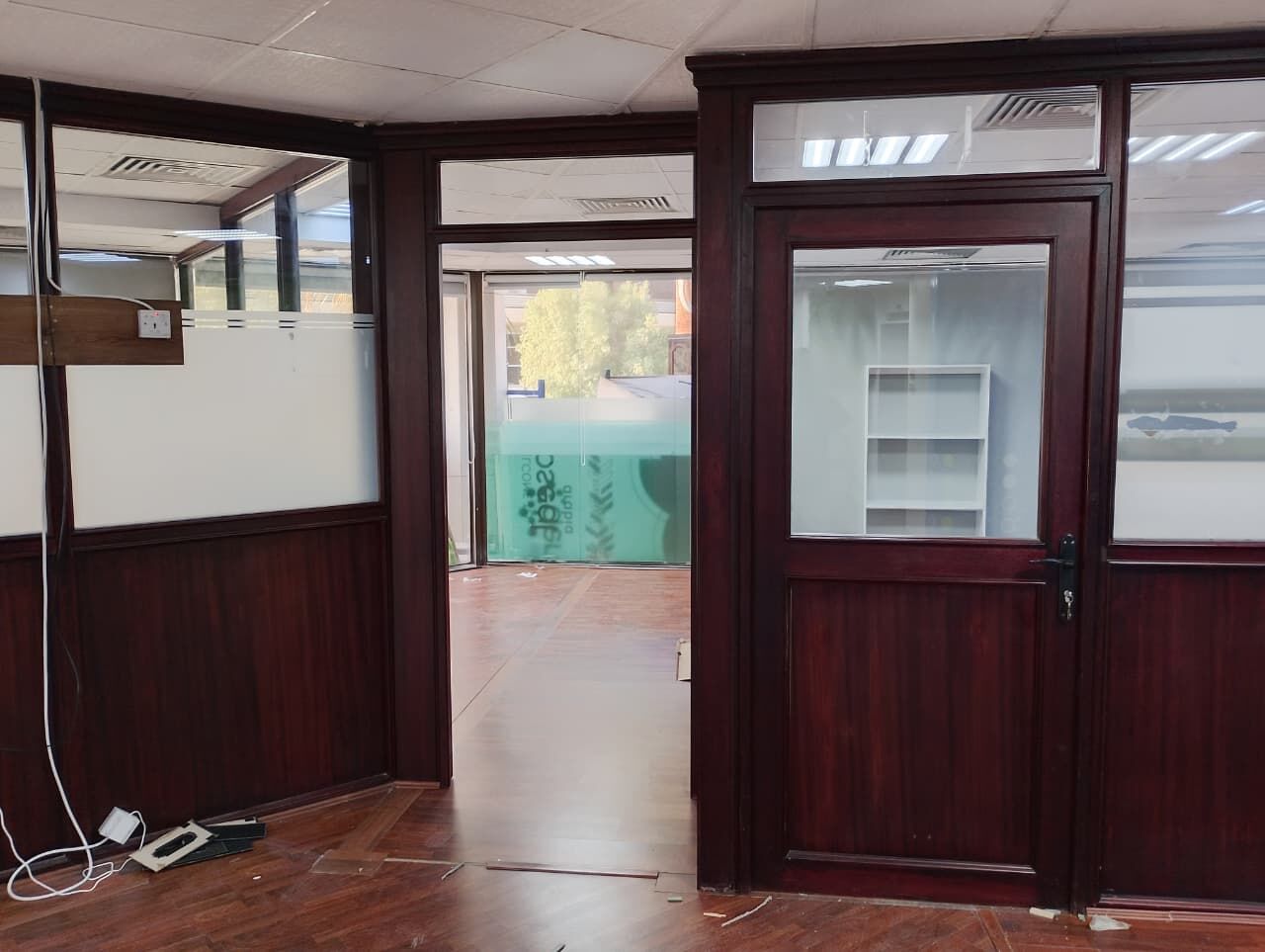 Riyadh, Furniture, USED WOODEN OFFICE PARTITIONS FOR SALE &ndash; RIYADH