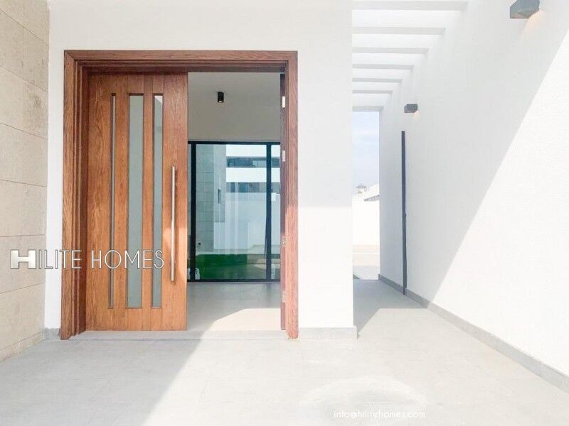 Kuwait City, Villas, KWD 1870,  Four Bedroom Brand New Luxury Villa In Messila