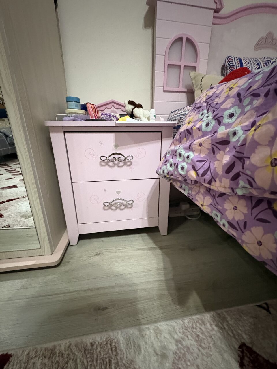 Al Nuzha, Furniture, SAR 700,  Princess Castle Bed With Side Table