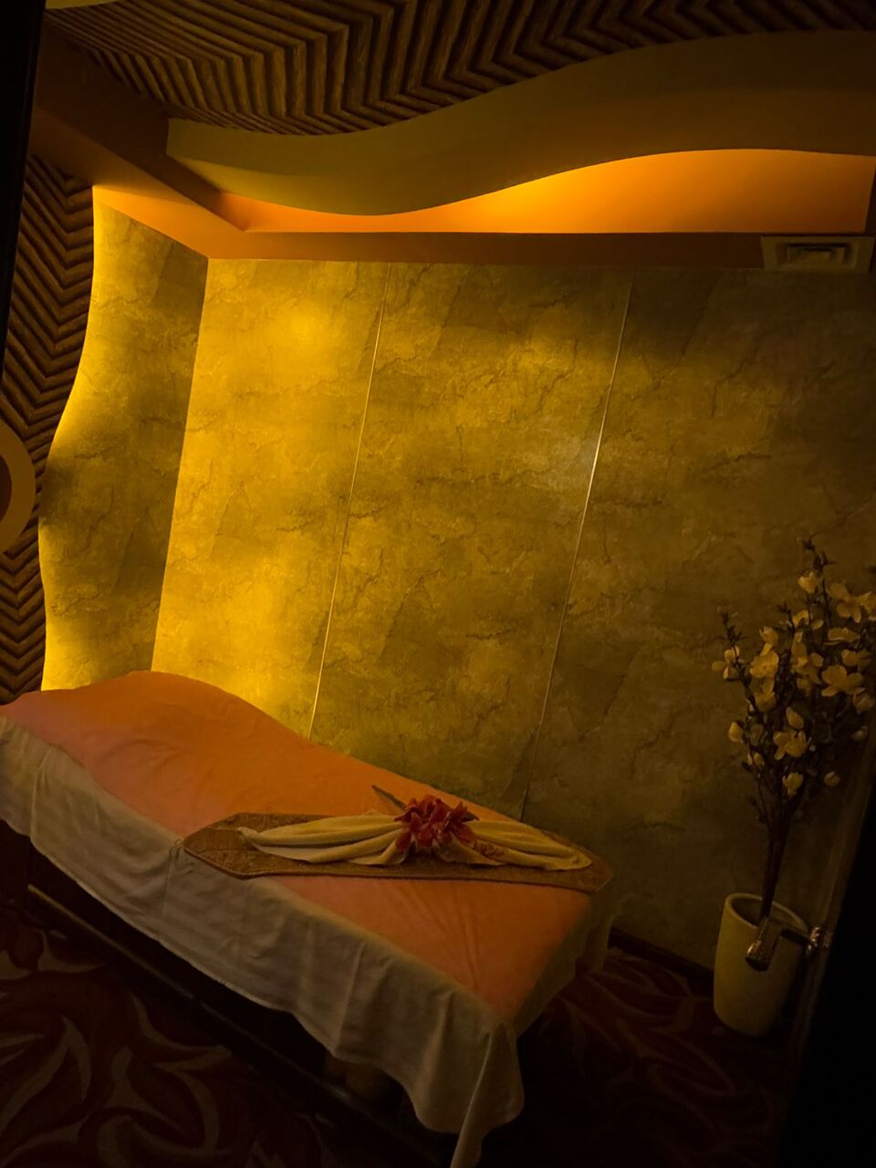 Deira, Health & Beauty Items, AED 130,  Rira Spa Thai Massage Lotus Grand Hotel