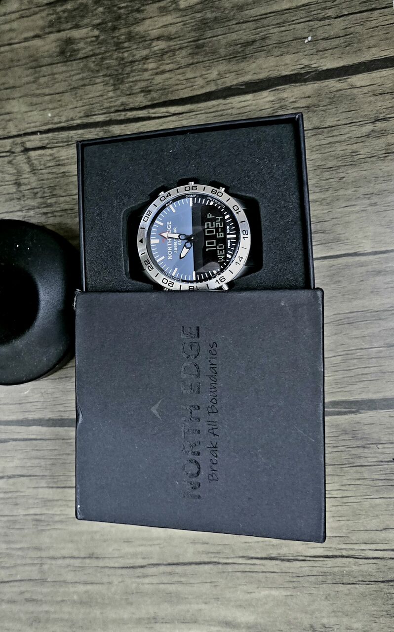 Jeddah, Watches, SAR 550,  North Edge Digital-Analog Outdoor Watch (Gavia Series) - Great Condition