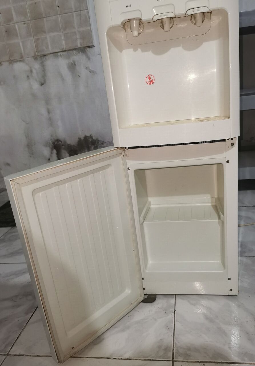 Jeddah, Appliances, SAR 550,  Water Dispenser Hot And Cold Washing Machine Gas Cylinder