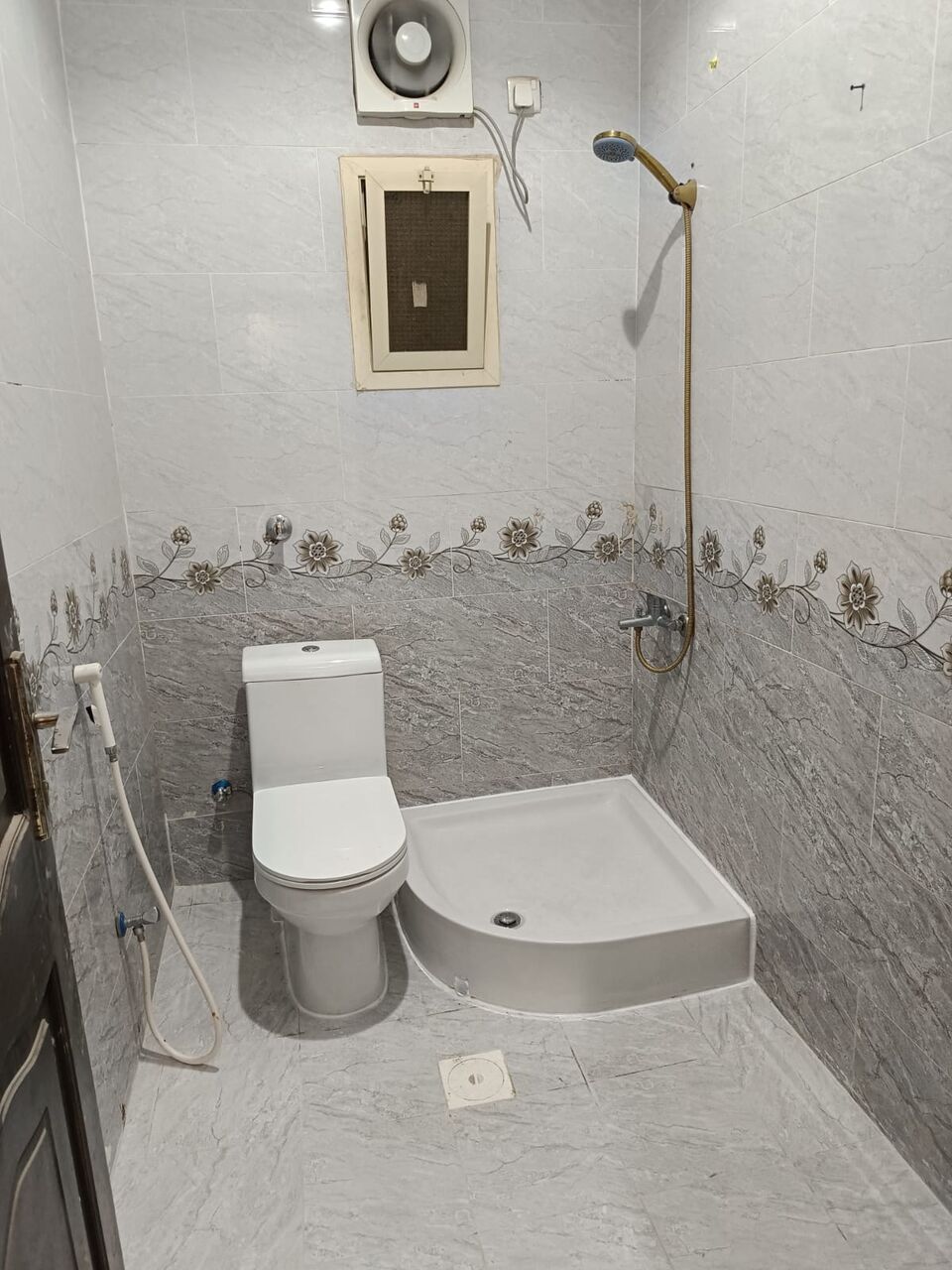 Thuwal, Apartments, Flats, Houses & Villas, SAR 1250/month,  2 BR,  New Building Unfurnished Family Flat For Rent