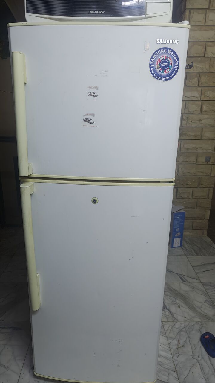 Riyadh, Electronics, SAR 700,  Referigirator For Sale 252 Litres