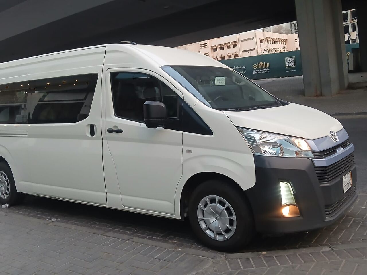 Jeddah, Job Seekers, Experienced Expatriate Driver With Own Toyota Hiace 2026