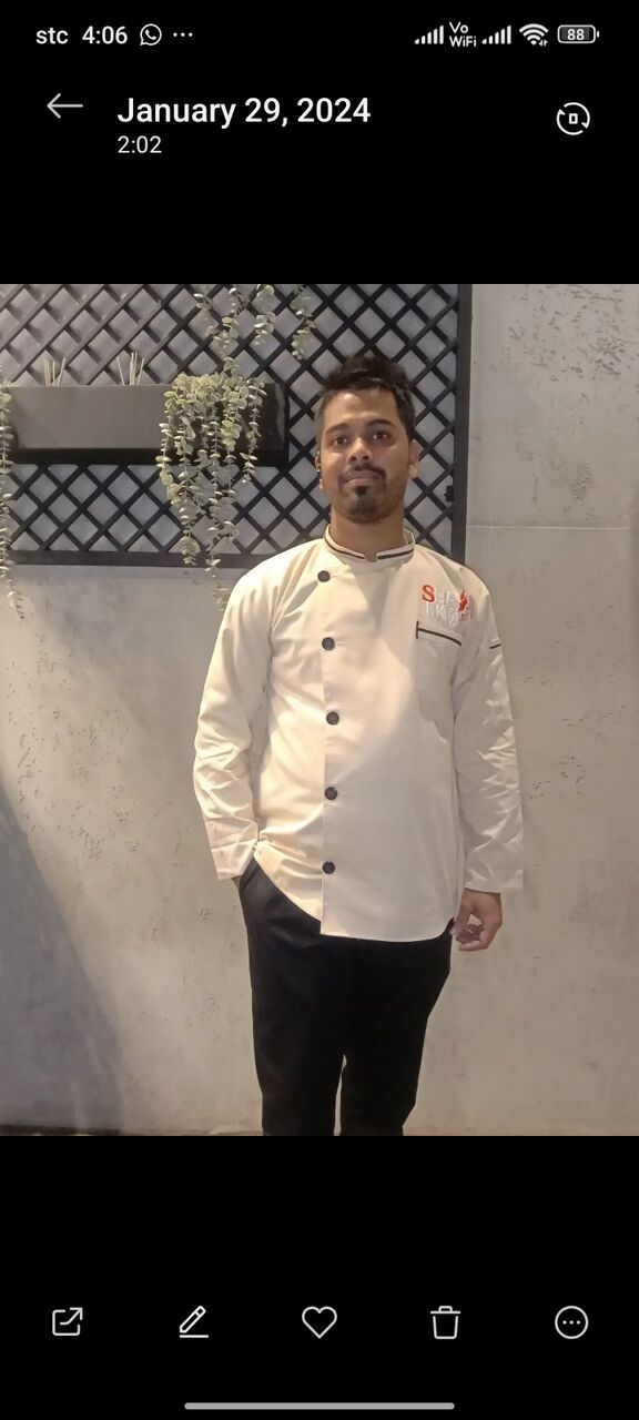 Dammam, Job Seekers, Safe At The Restaurant