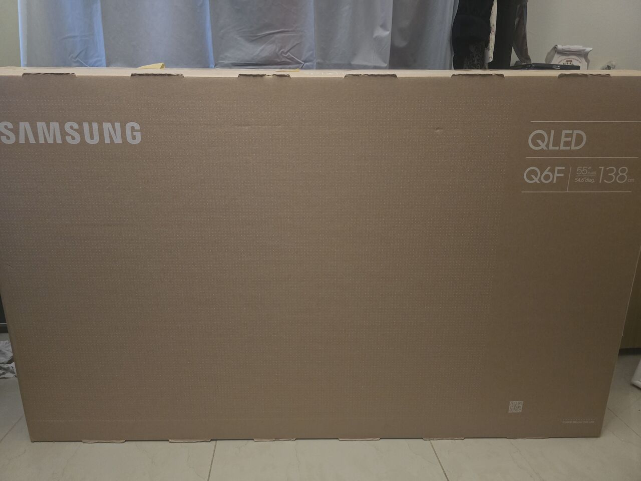 Al Malaz, Electronics, SAR 1500,  Samsung 55", QLED 4K Smart TV (W/ Box)