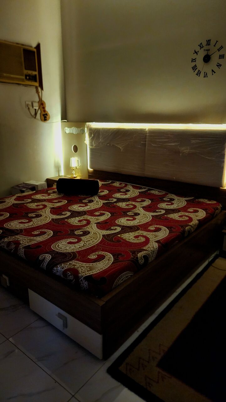 Jeddah, Furniture, SAR 1800,  Turkish Wooden Style 7 Pic Set With Led Lube