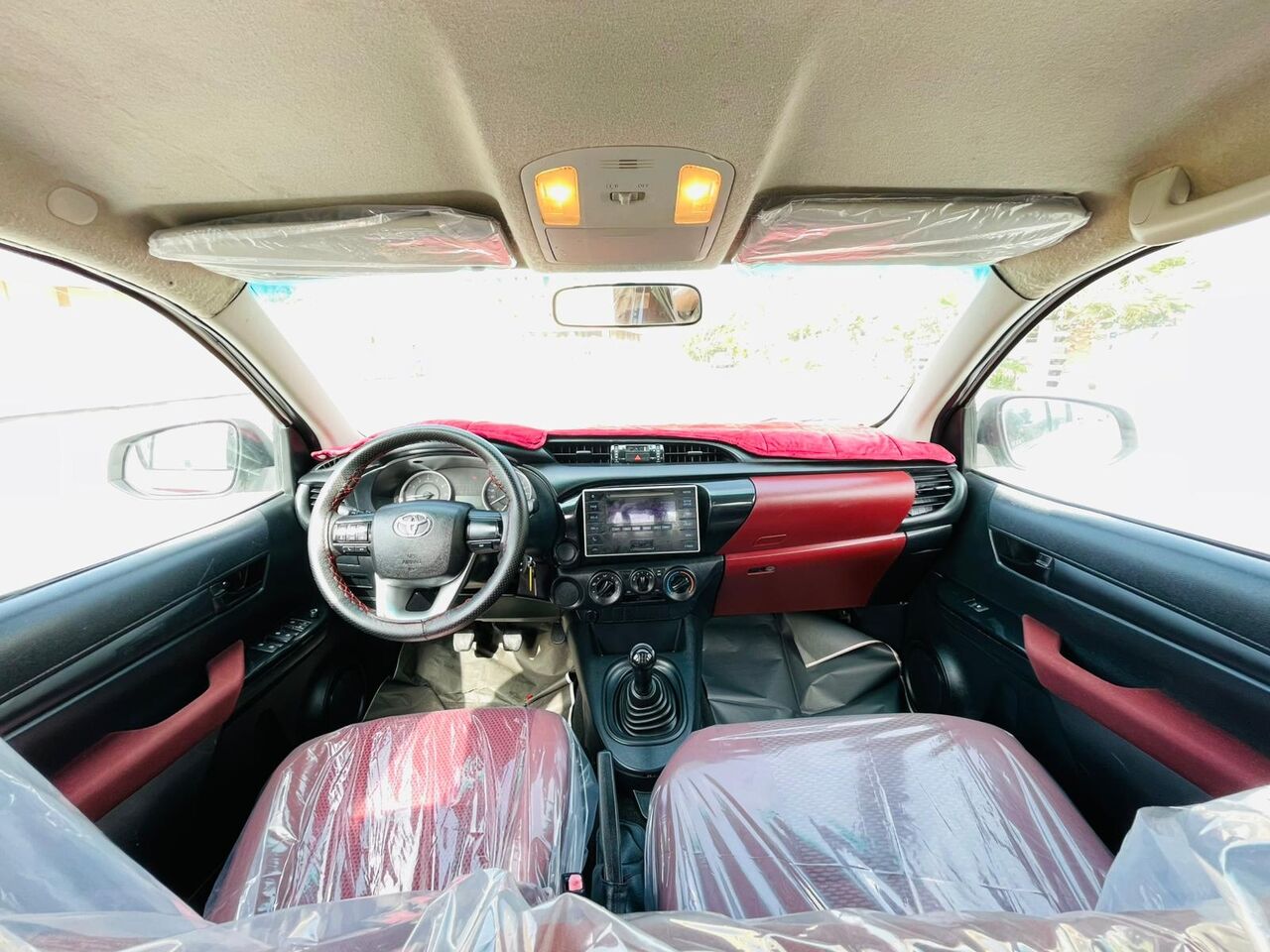 Manama, Vehicles, Cars & Trucks , BHD 4500,  Toyota Hilux,  2016,  Manual,  184000 KM,    Engine 2.7 Excellent Condition