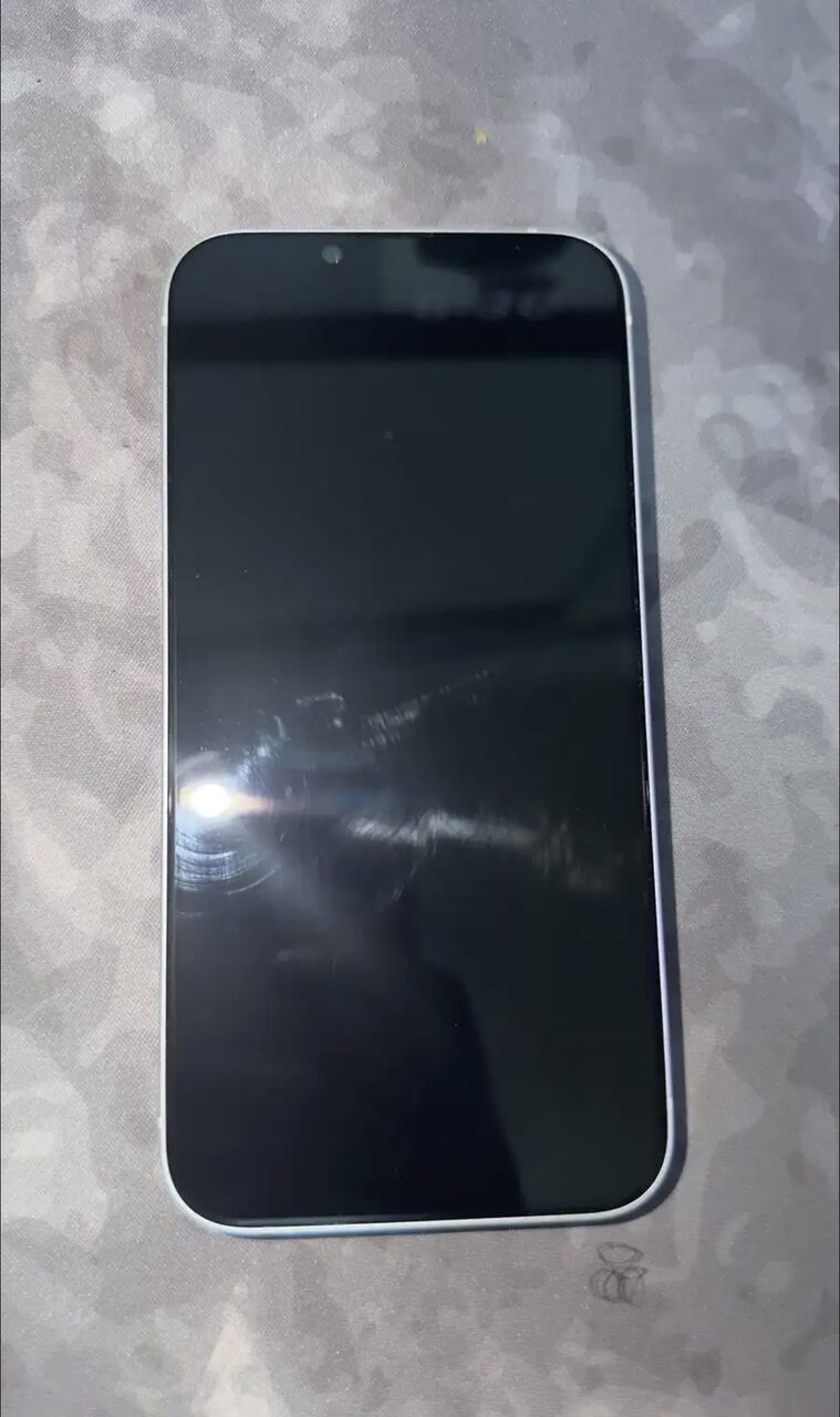 Riyadh, Mobile Phones, SAR 1550,  IPhone 16e White 100%