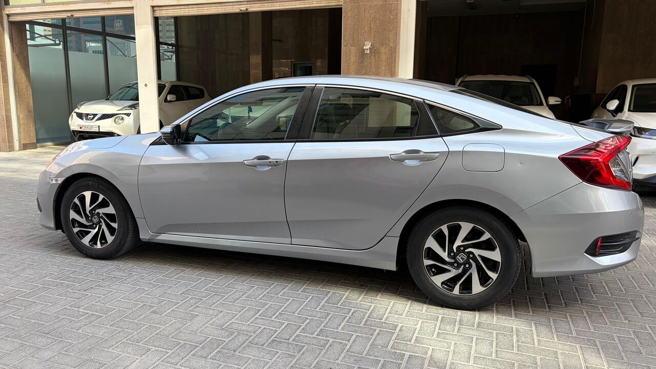 Juffair, Vehicles, Cars & Trucks , BHD 4800,  Honda Civic LXi,  2016,  Automatic,  59000 KM,   2.0